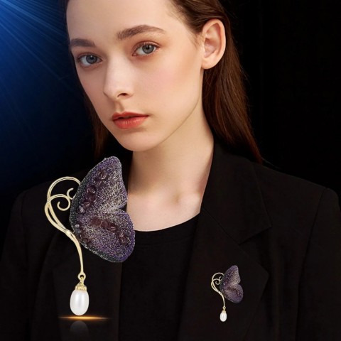 Personality Zircon Butterfly Brooch Unisex Elegant Jewelry Pin with Pearl Tassel