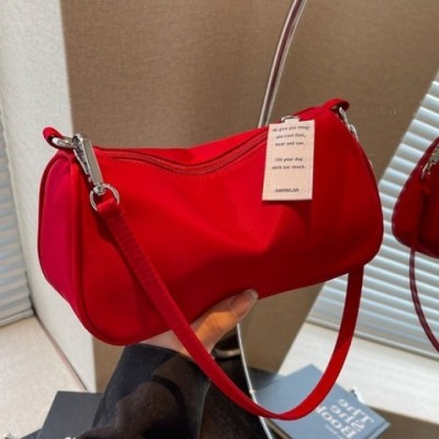 2025 Trendy Single Shoulder Bag for Women - Red Underarm Convenience
