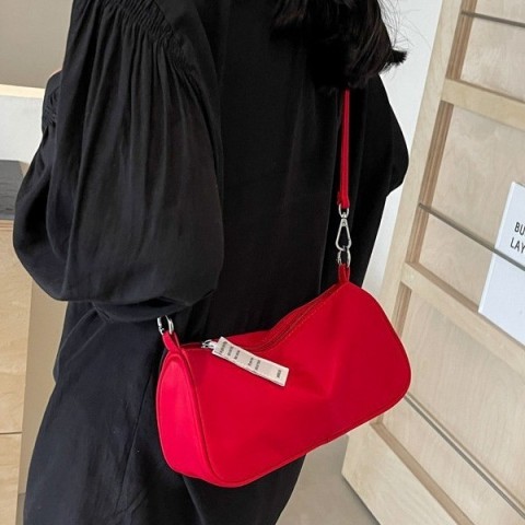 2025 Trendy Single Shoulder Bag for Women - Red Underarm Convenience