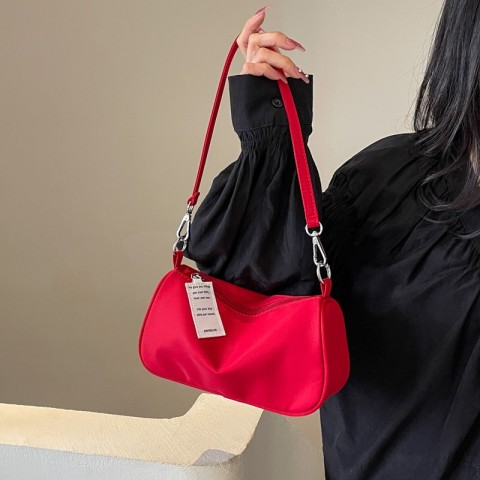2025 Trendy Single Shoulder Bag for Women - Red Underarm Convenience