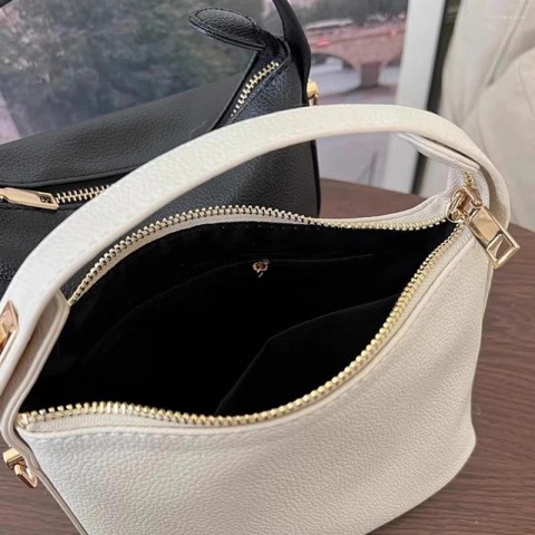 Elegant Women's Vegan Leather Mini Crossbody Bag with Zipper Closure