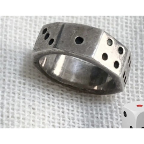 Band Rings Unisex Octagon Design with Plant Pattern - Stylish Jewelry for Men and Women