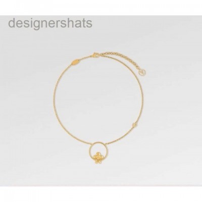Luxury 18K Gold Plated Stainless Steel Flower Pendant Necklace for Women