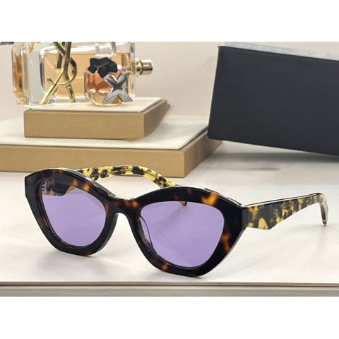 Piccadilly UV400 Sunglasses for Men and Women with Protective Gradient Lenses