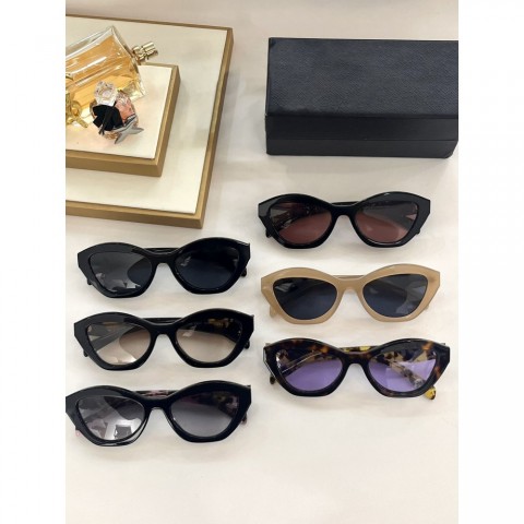 Piccadilly UV400 Sunglasses for Men and Women with Protective Gradient Lenses