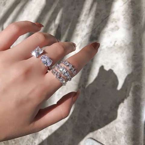Sterg Sier Women's Adjustable Water Drop Zircon Eternity Ring