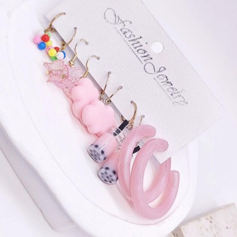 Dangle Chandelier Earrings for Men - Cute Cartoon Butterfly Cloud Design in Gold