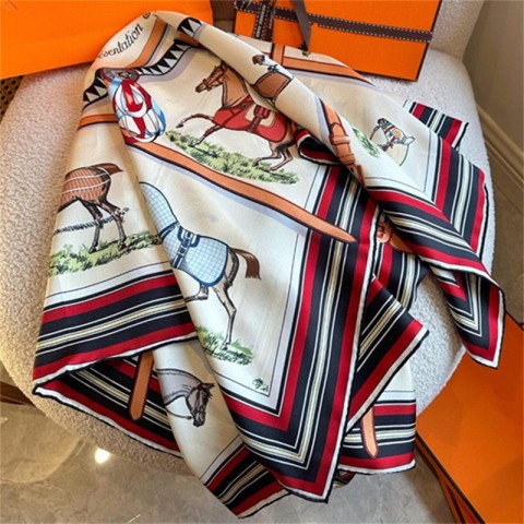 Luxury Silk Scarf for Women with Horse Print Design, 90x90cm, Lightweight and Elegant CL250113