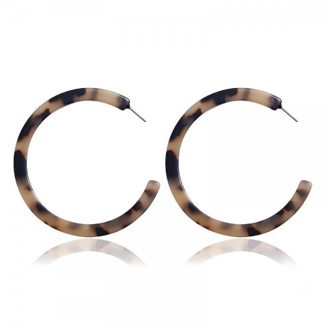 Stylish Women's Acrylic Leopard Print C-Shaped Dangle & Chandelier Earrings