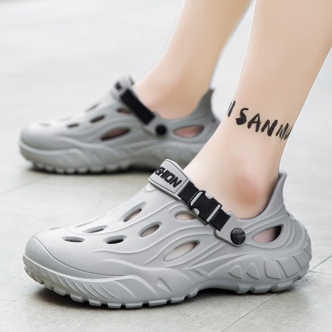 Men's Breathable Classic Sandals with Buckle, Free Shipping, Black Casual Outdoor Slip-Ons